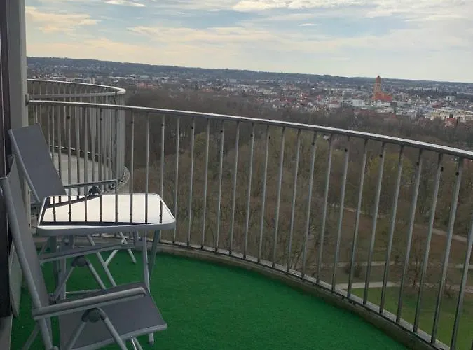 Sky Im Hotelturm Appartamento Augusta